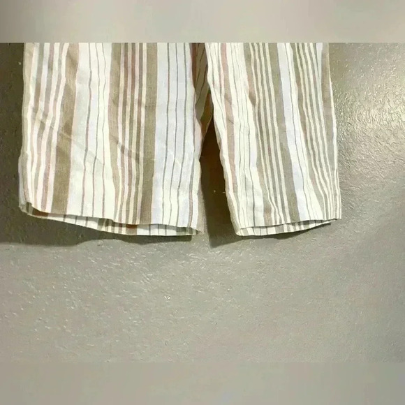 Chico’s Linen Cropped Striped Beige White Pants Pockets Stretch Waist Size 10P - Picture 5 of 8